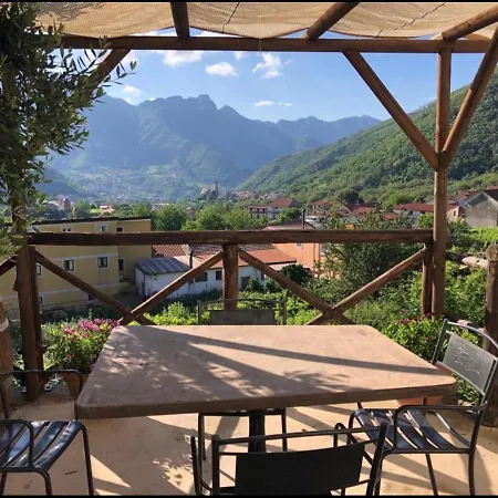 Casa Vacanze Tramonti トラモンティ